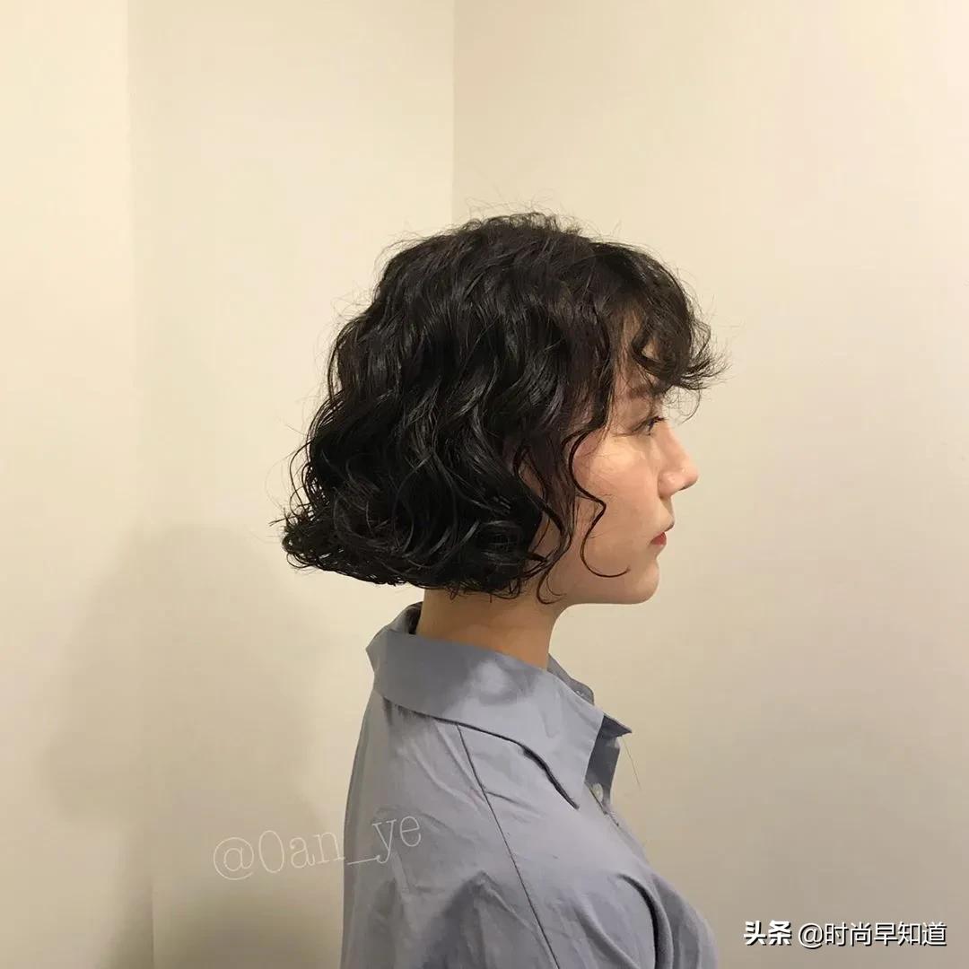 哪种烫发短发好看又不需打理,短发烫发要怎么打理比较好看