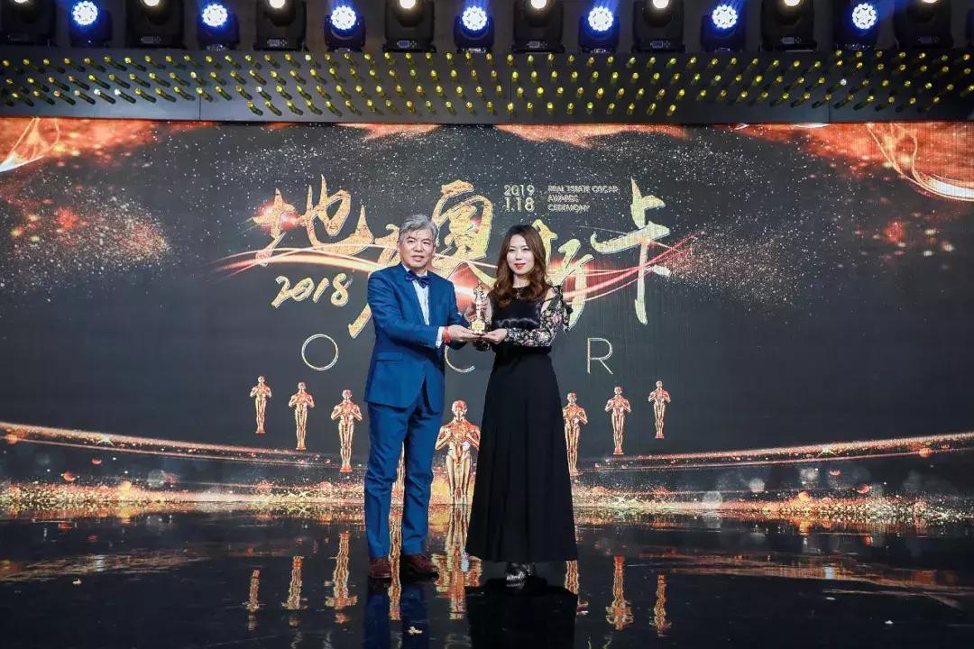 闆呰壓鐢熸椿,闆呰壓鎴峰鐢熸椿