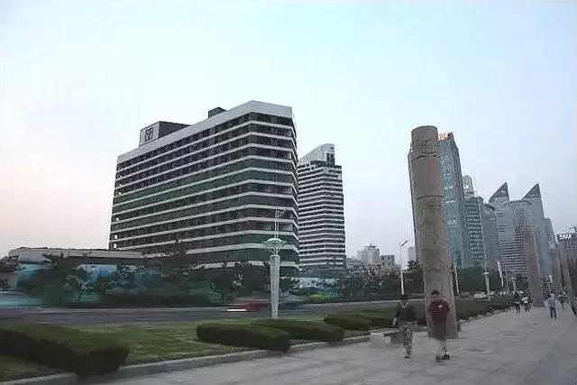 180m视角,270度无死角的超一线海景