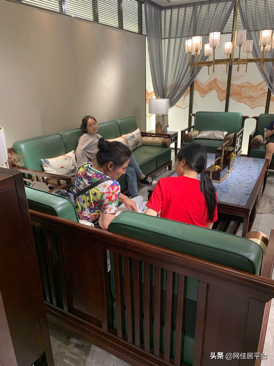 佛山办公家具品牌前十名,到佛山买家具去哪里便宜