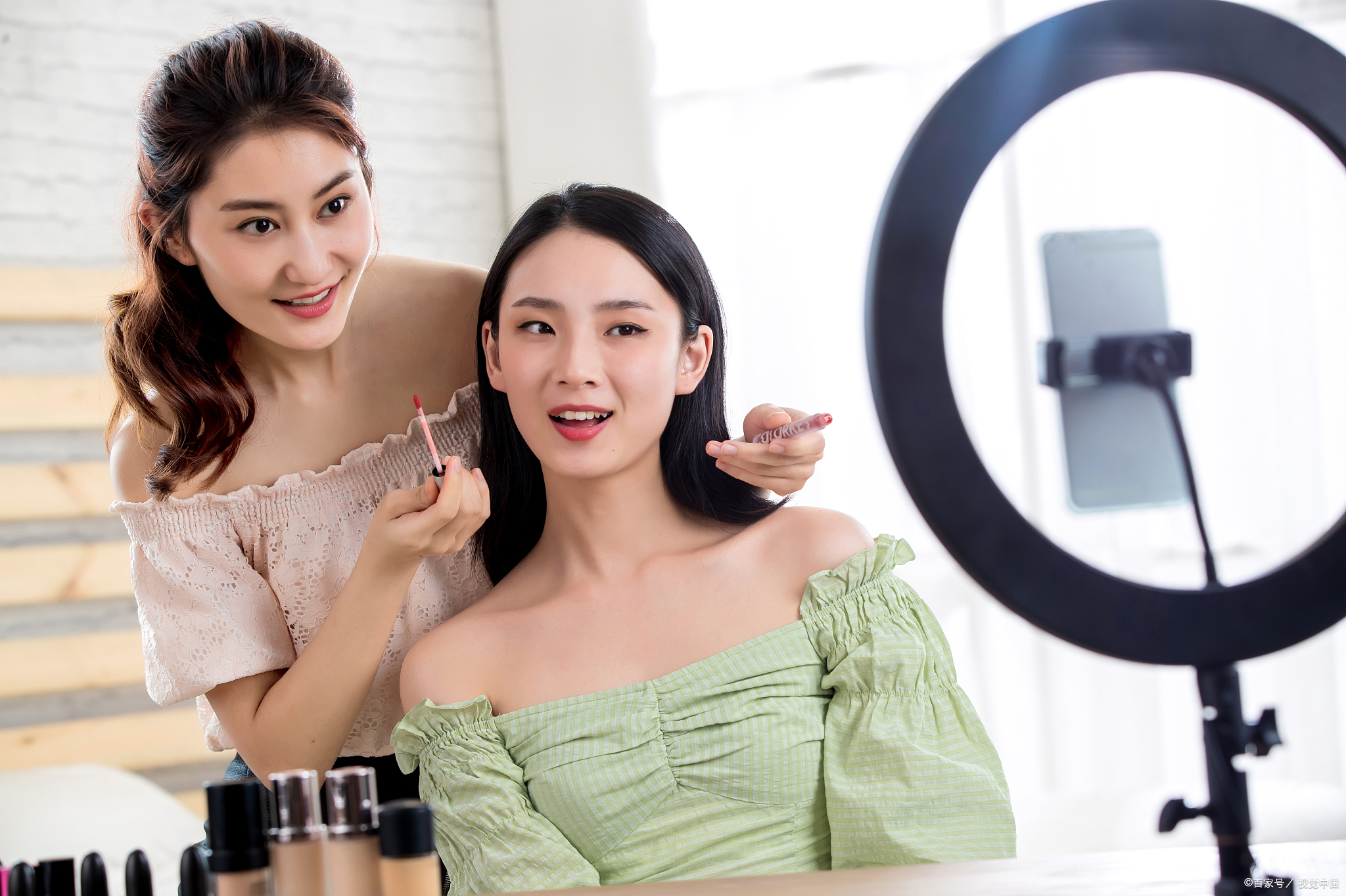 快手怎么赚钱最新方式,快手赚钱有几种方式