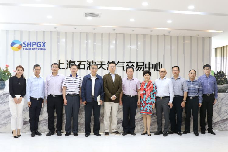 交易量翻倍,上海石油天然气交易中心价格指数