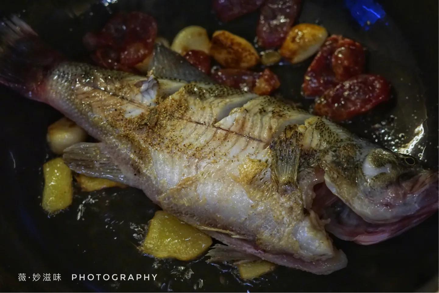 鱼与香肠的约会~香肠豆腐炖鱼~