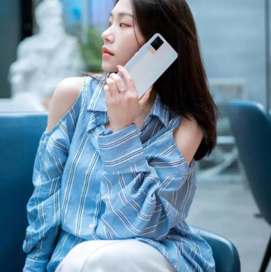 目前最建议入手的三款手机,目前最强的三款旗舰手机推荐