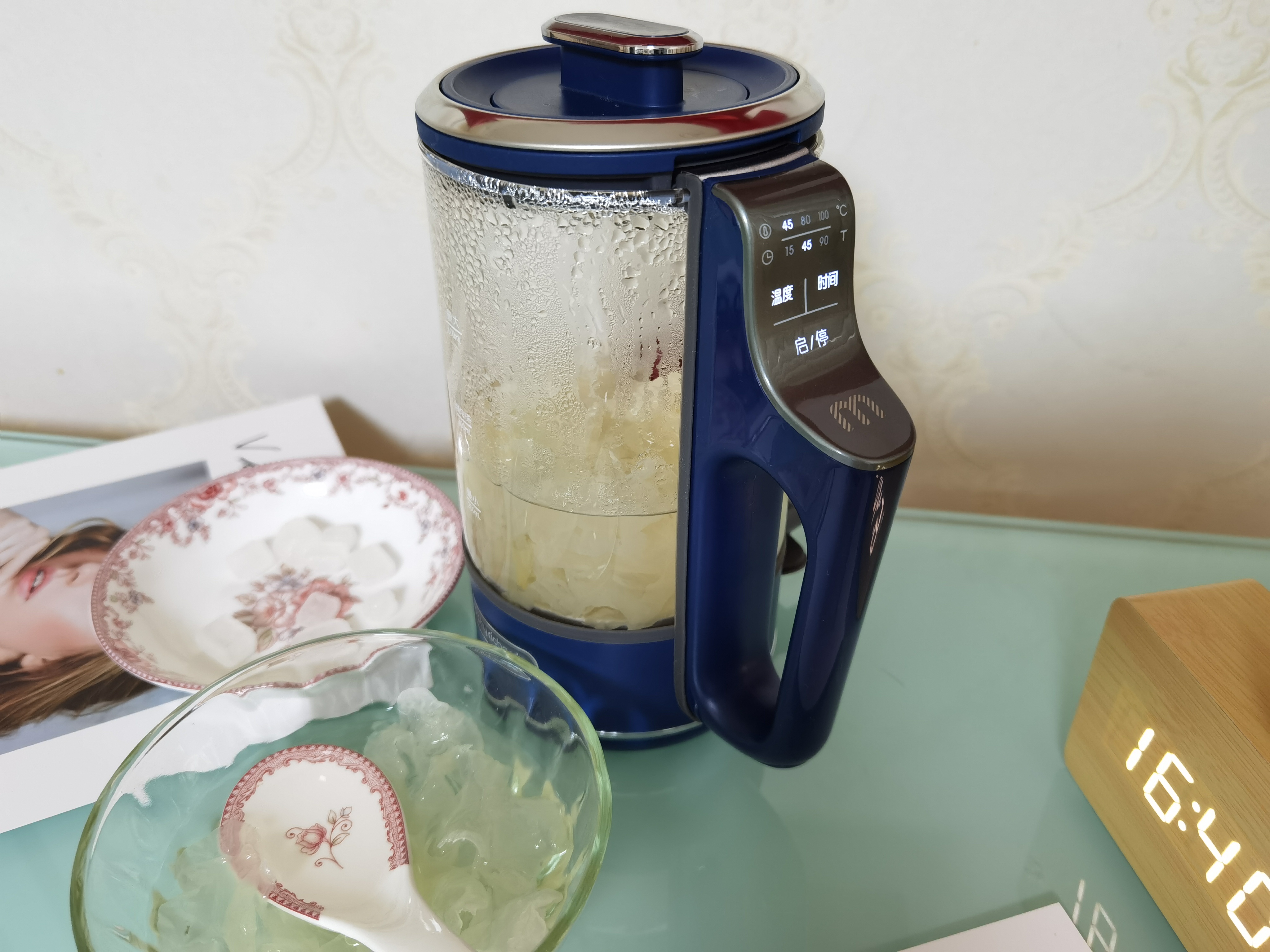 摩飞保温一体养生煮茶壶,摩飞迷你养生壶炖燕窝教程