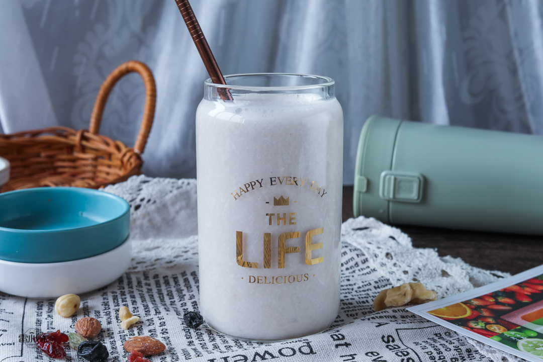 减脂的时候吃代餐奶昔的效果,公认口感最好的代餐奶昔