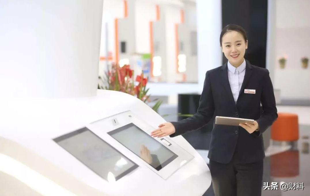 银行为什么要主动给你办信用卡,赠礼品办信用卡为什么好多人不办