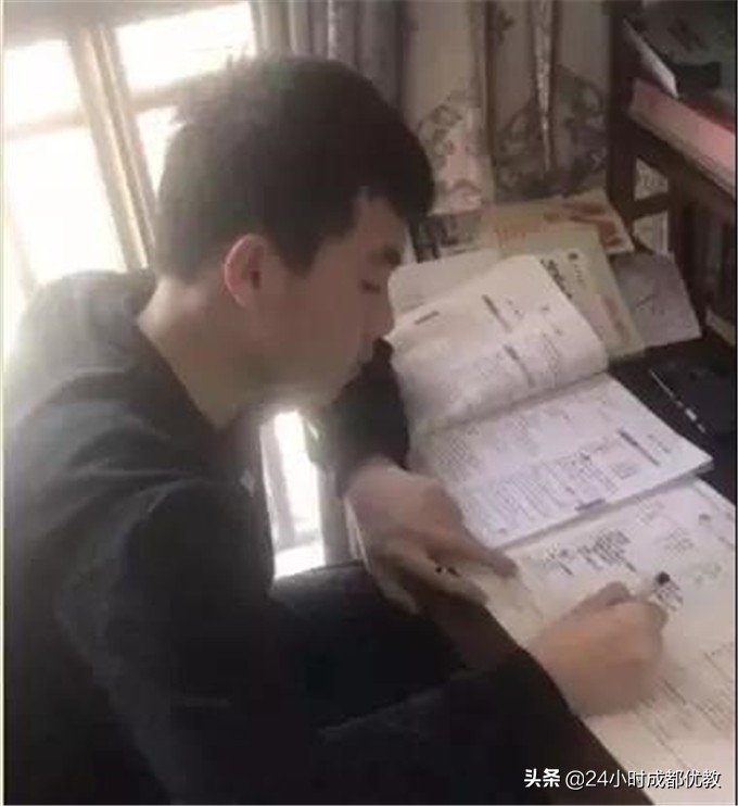 不用吆喝，学校办的好，家长最有发言权！孩子最有体验感！