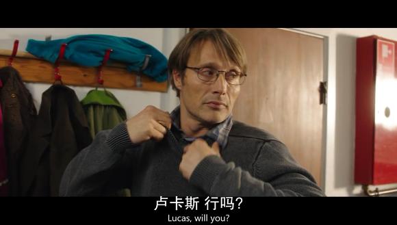 男子遭围殴毒打,男子多次被殴打