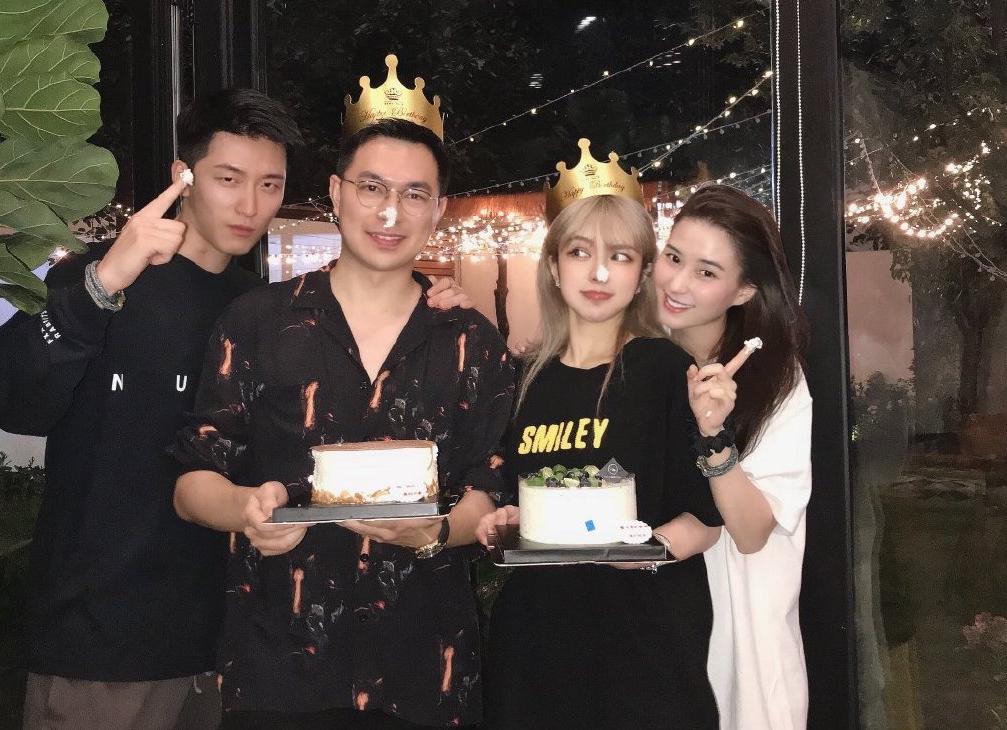 何超莲晒与窦骁亲密照,何超莲晒捧脸合照为窦骁庆生