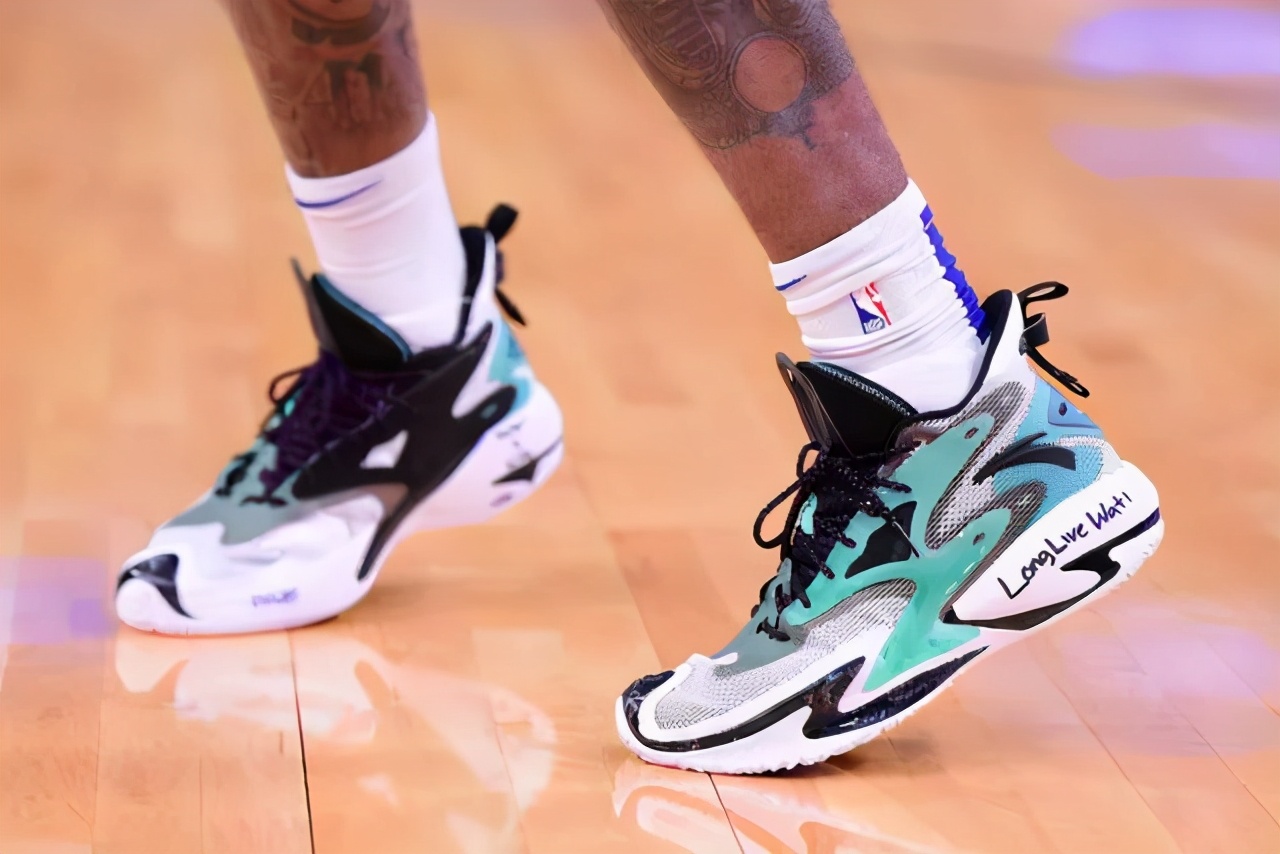 李宁安踏篮球鞋耐磨好看300左右,李宁安踏性价比高的透气篮球鞋