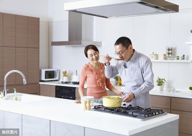 别让家庭琐碎毁了婚姻,别让家务活毁了你的婚姻