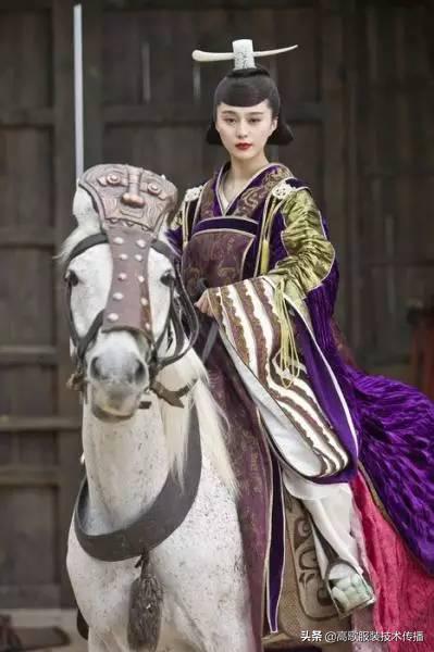 程越峰服装视频,程越峰服装视频全集