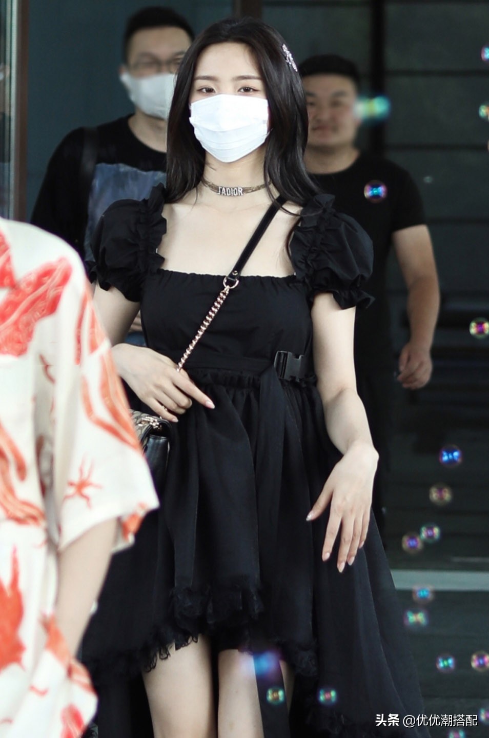 鏉ㄨ秴瓒婄┛miumiu榛戠櫧鐜涗附鐝嶉瀷鐓х墖,鏉ㄨ秴瓒婄┛绾㈣瀛愮殑鐓х墖