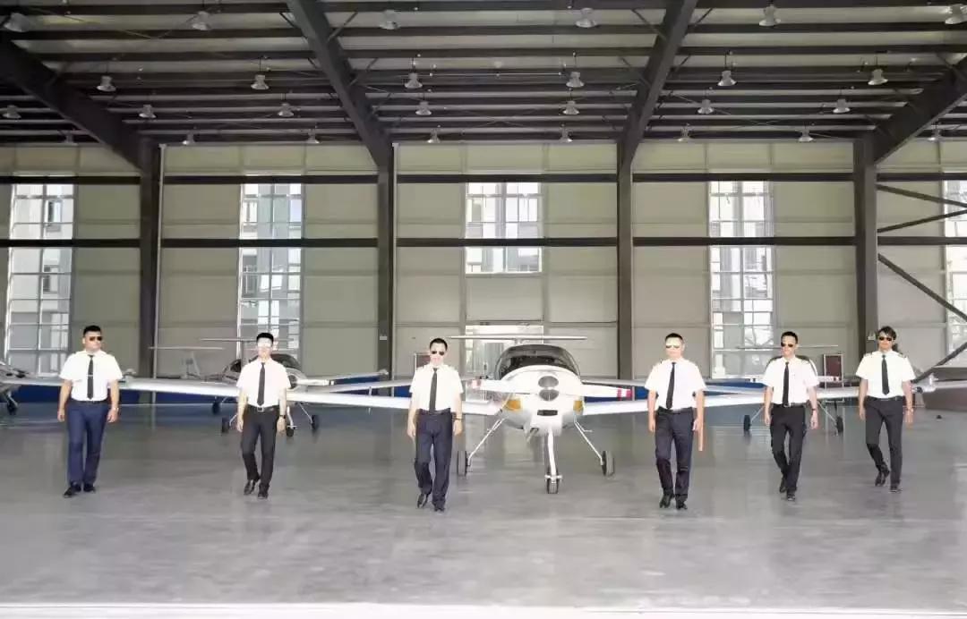 猎鹰飞行执照培训,猎鹰飞行员特训项目