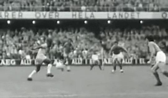 足坛历史上的今日,足球史上的今天