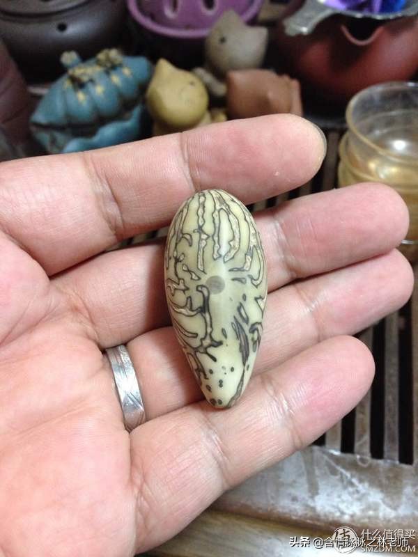 千眼菩提纹路里污垢怎么打磨,千眼菩提打磨的只剩点了