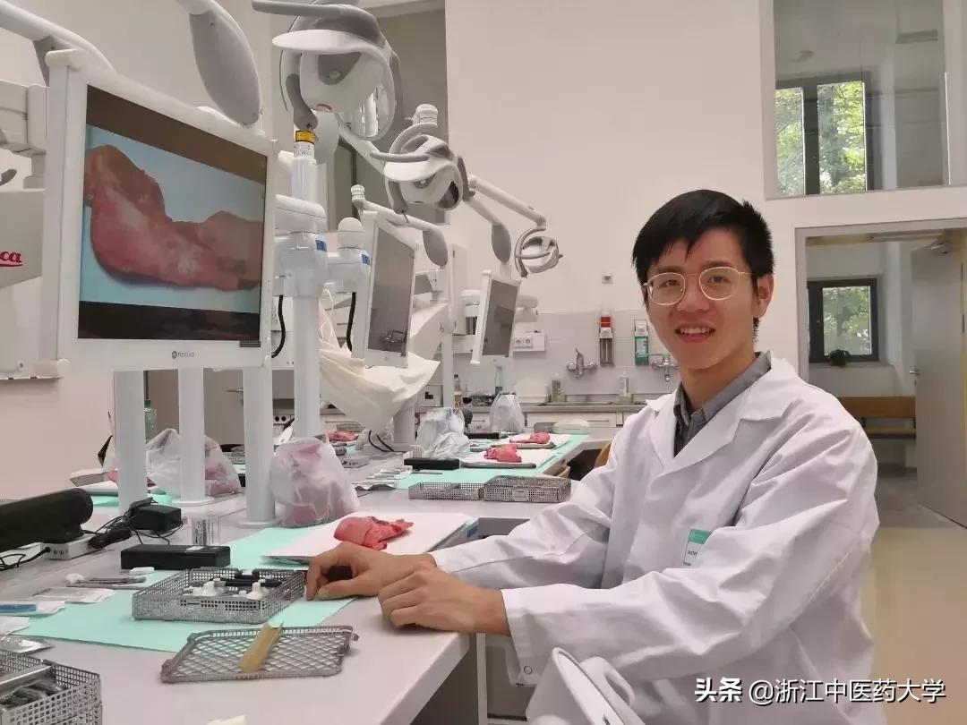 口腔专业知识直播,口腔医学专业的一天