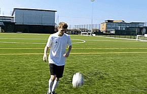 初学者足球颠球教学视频,单脚足球颠球教学初学者