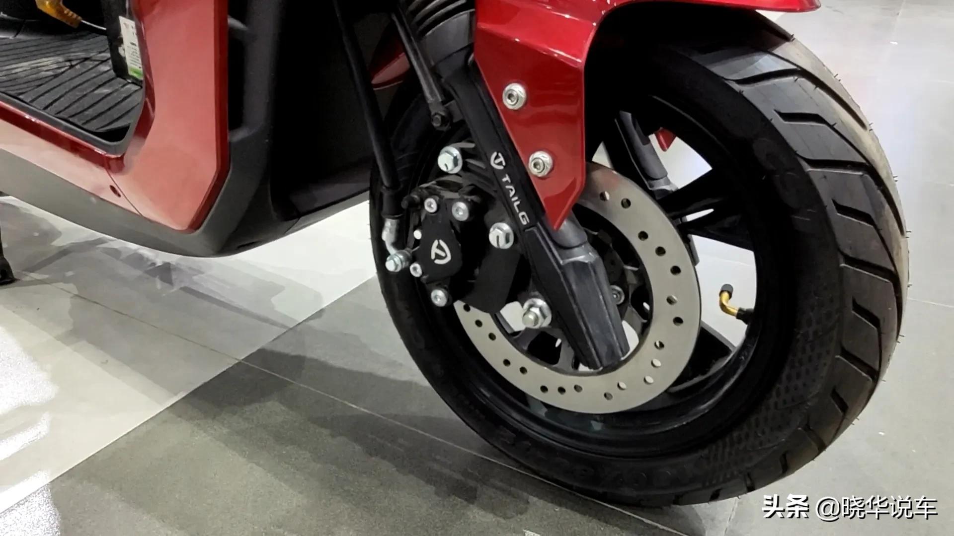 台铃虎贲电摩续航测试,台铃电摩虎贲超跑版