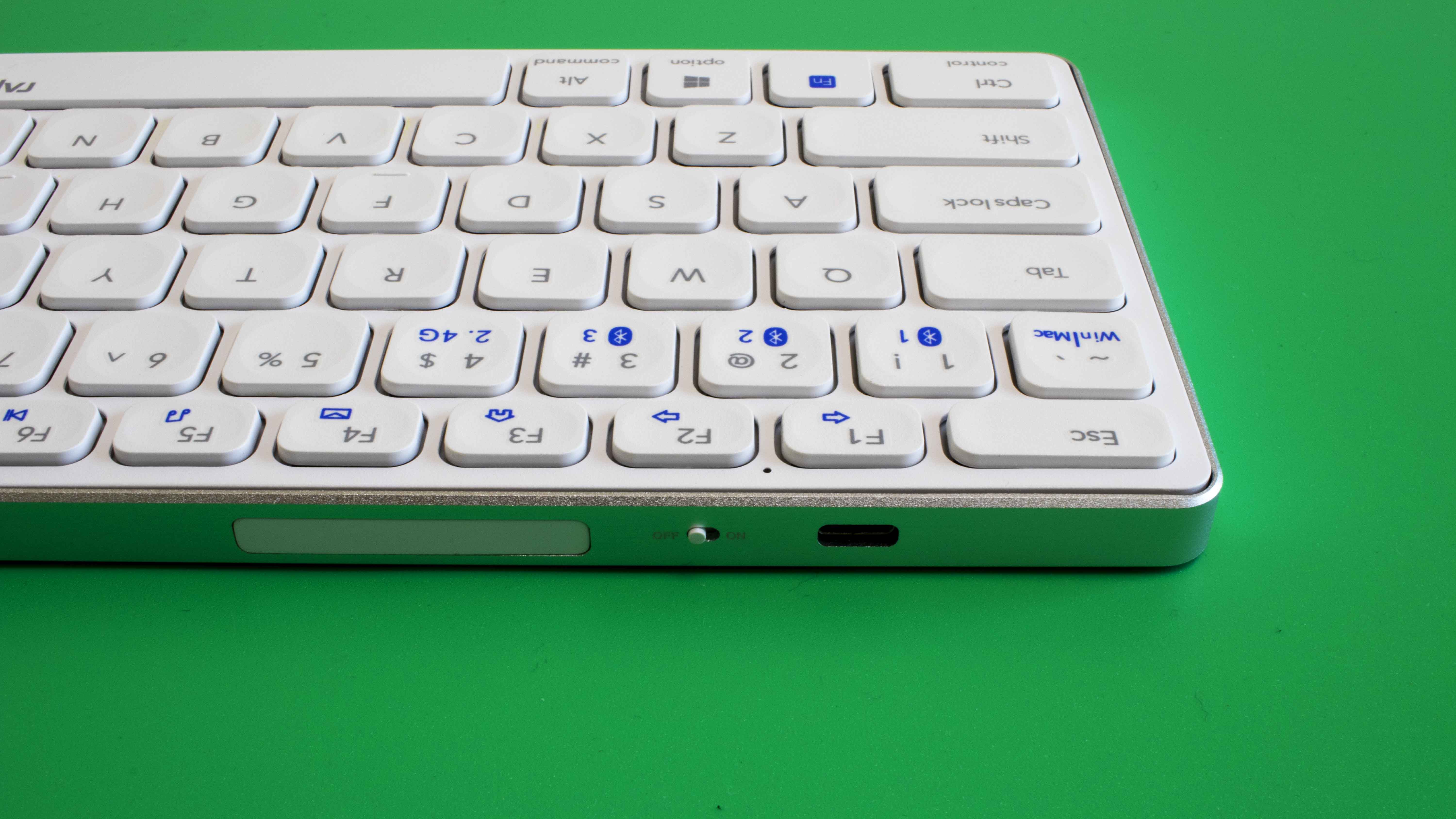 无线键盘推荐雷柏e9350g,雷柏键盘e9350g如何看充电完成