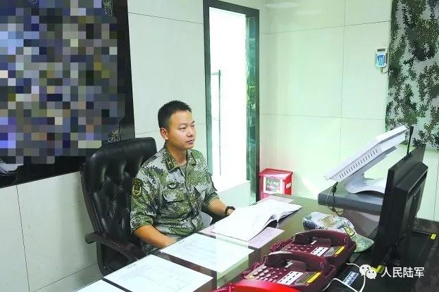 陆军强军精武标兵是几级表彰,陆军表彰10名优秀参谋军官标兵