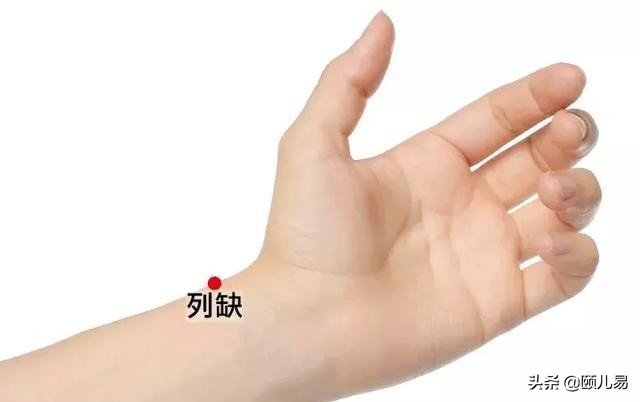 孩子咳嗽不好推拿手法,小儿推拿后为什么咳嗽反而加重了