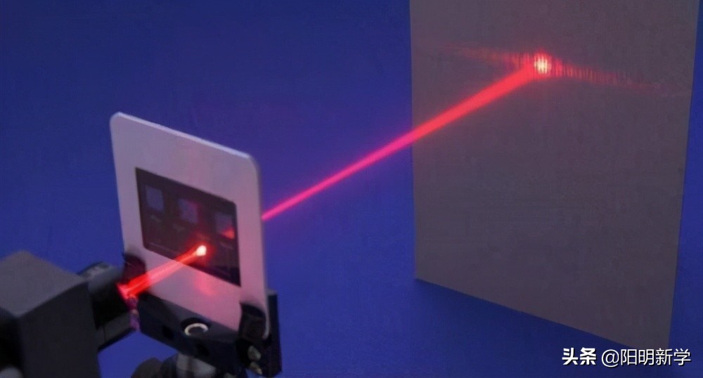 越升级越可怕的双缝干涉实验,双缝干涉实验是真实的还是想象的