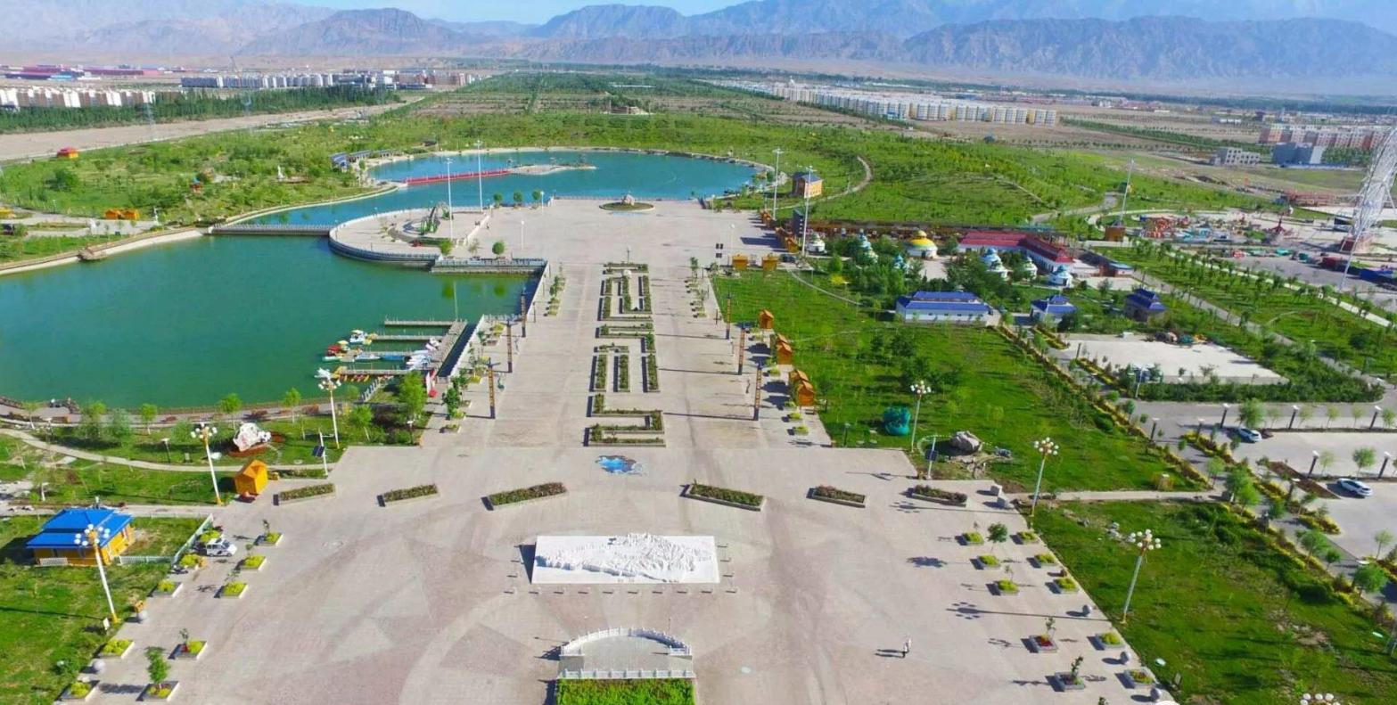 和静县乌拉斯台天鹅,新疆天鹅湖畔美丽风光