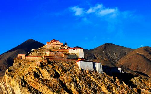 1909年12月：雷欣崖论战保皇派；建坊“女宗遗惠”