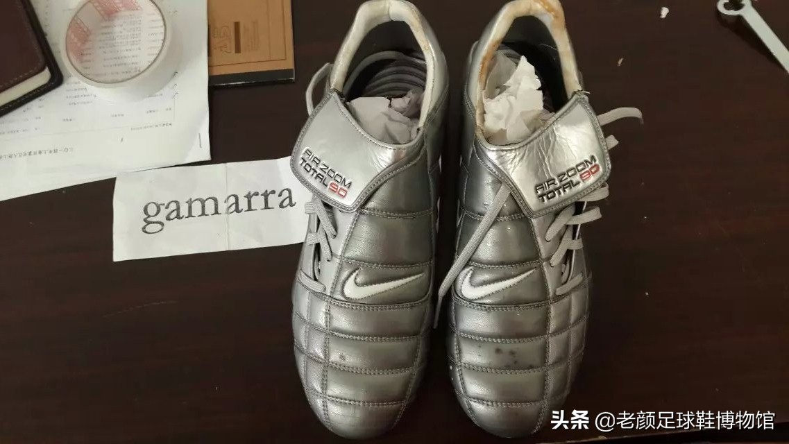 马竞前锋微商处购买厂货球鞋作秀,欧美球星居然还自己掏钱买球鞋