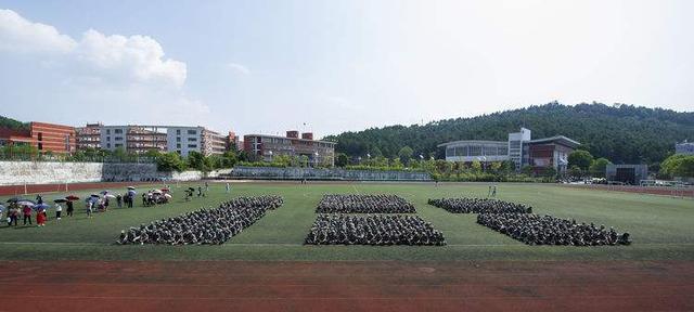 安庆市有几个高中,安徽安庆重点高中排名