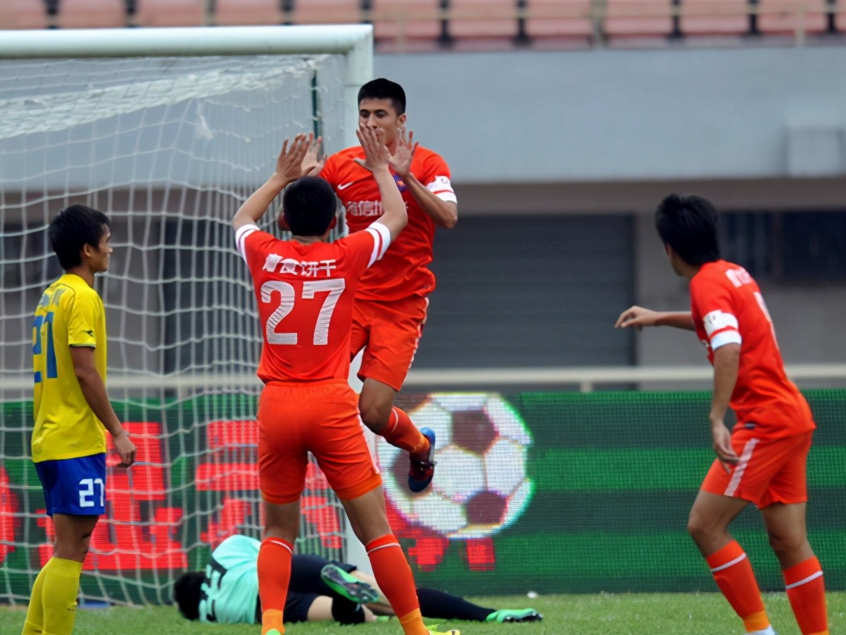 青岛中能为何解约张外龙,朱炯青岛中能