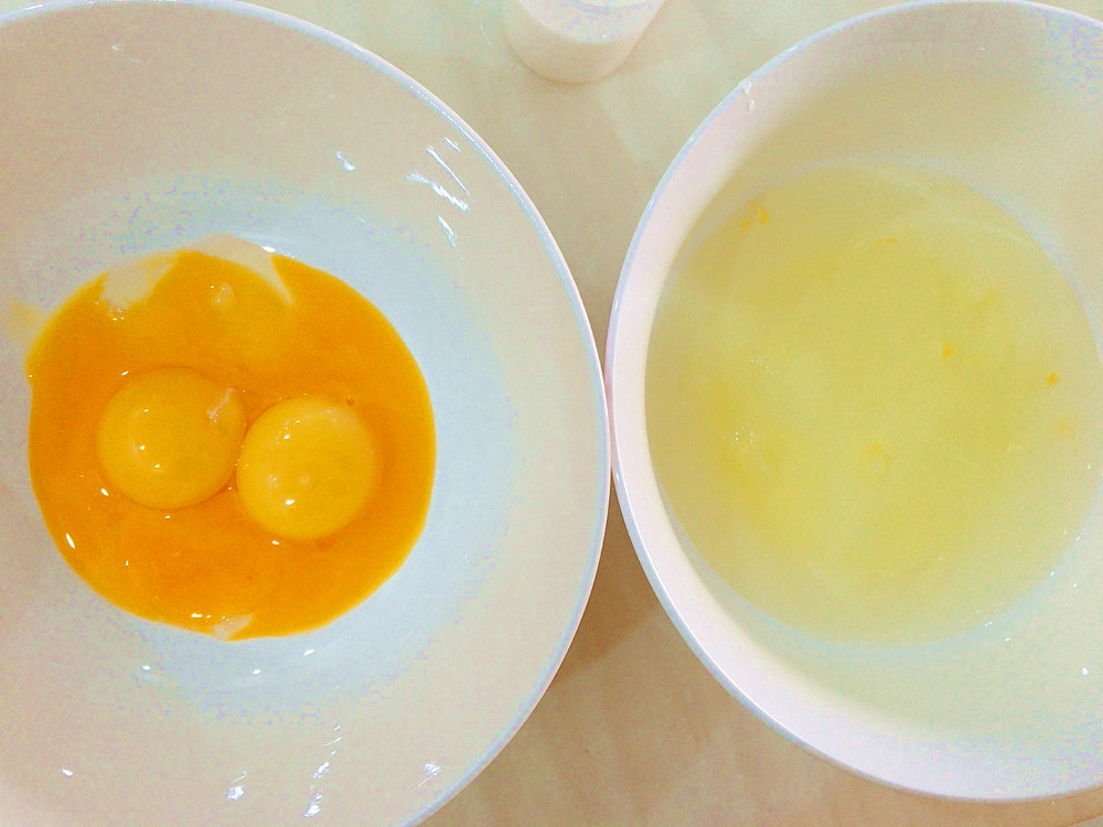 5分钟速成蛋糕用电饭锅做的,自己在家做简易蛋糕空气炸锅