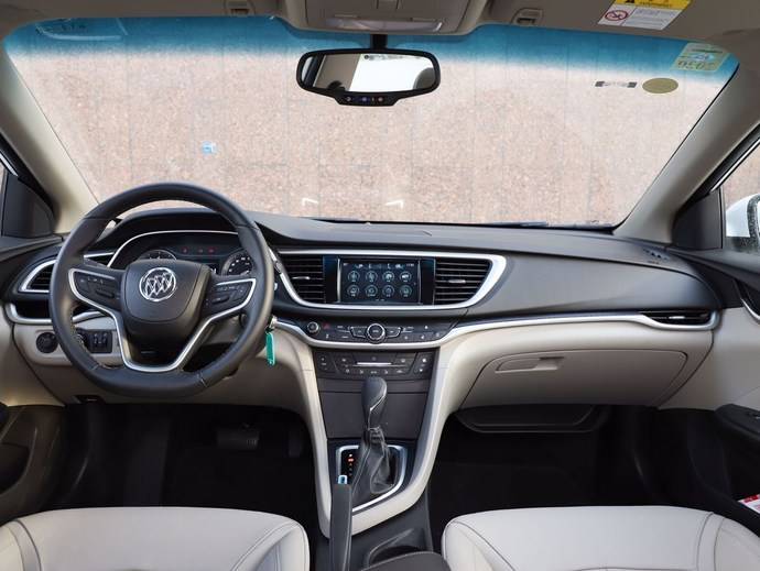 11.99万起别克英朗新增1.5L车型上市