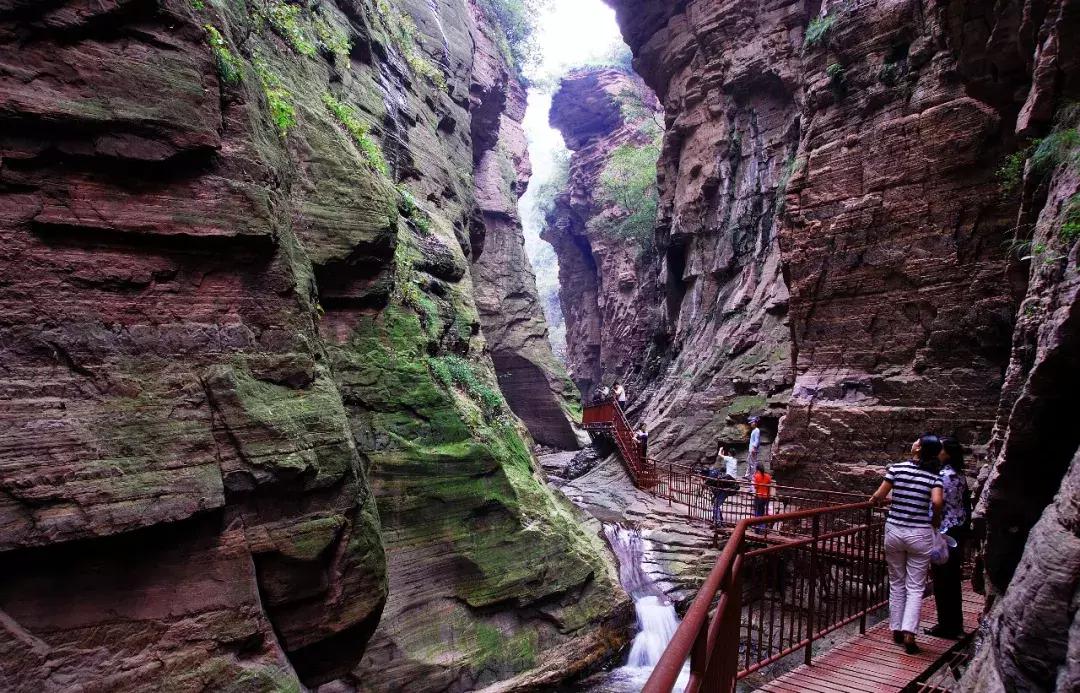 河南省春节旅游免门票景区 (春节河南6大景区半价)