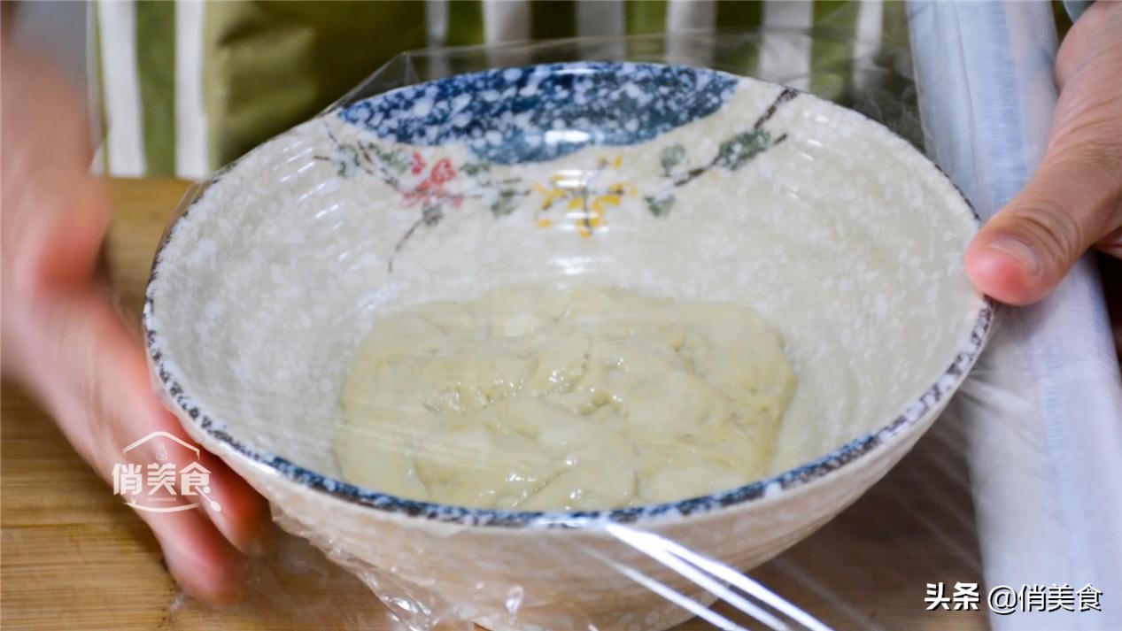 凉皮的正宗做法和配方视频,凉皮最详细的做法