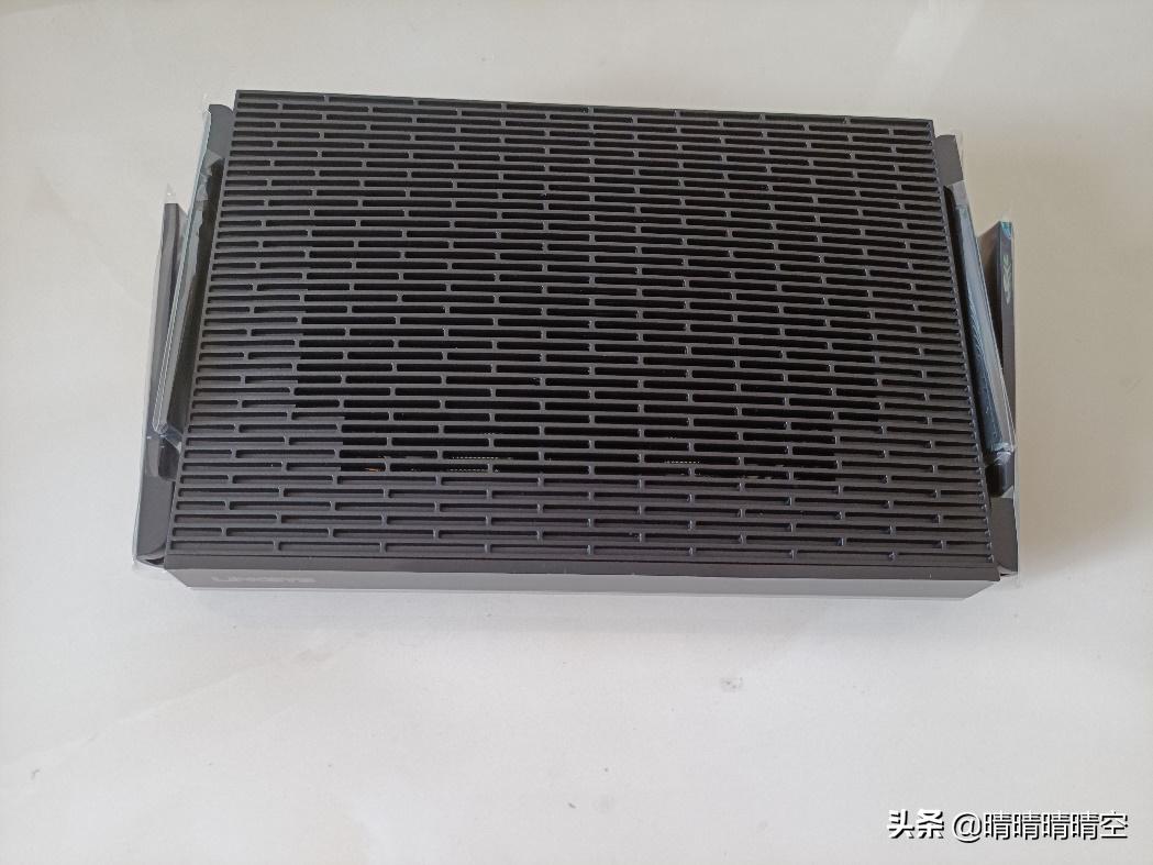 领势mr9600路由器有实力才敢低调,领势mr9600和小米ax9000