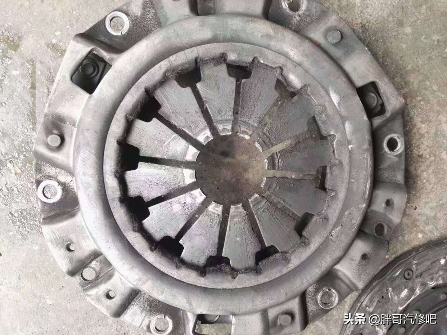 离合压盘轴承异响,离合器压盘卡簧脱落异响