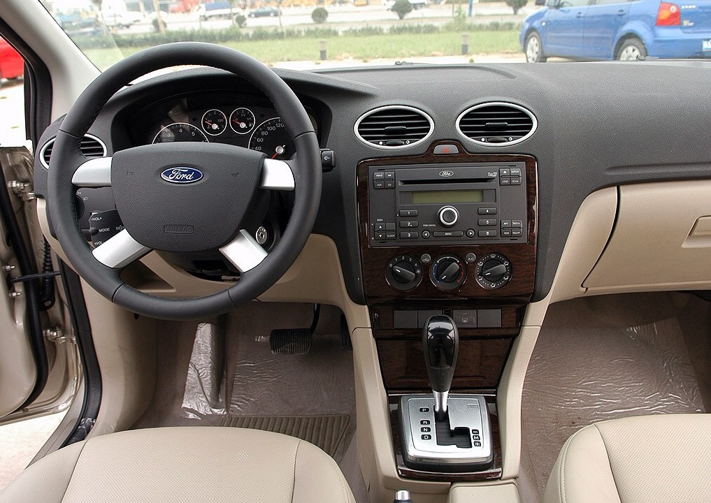 为什么美系车内饰粗糙,为什么说美系车油耗高