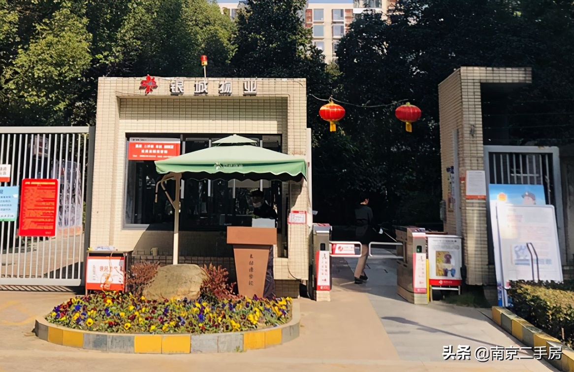 房价超7万/㎡！实探河西中部门禁超严小区，现场竟被圈粉了