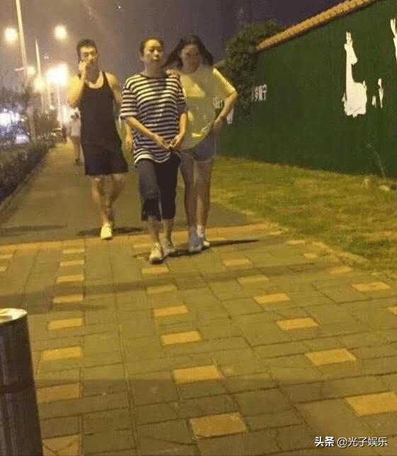 张馨予回苏州,张馨予横店探班