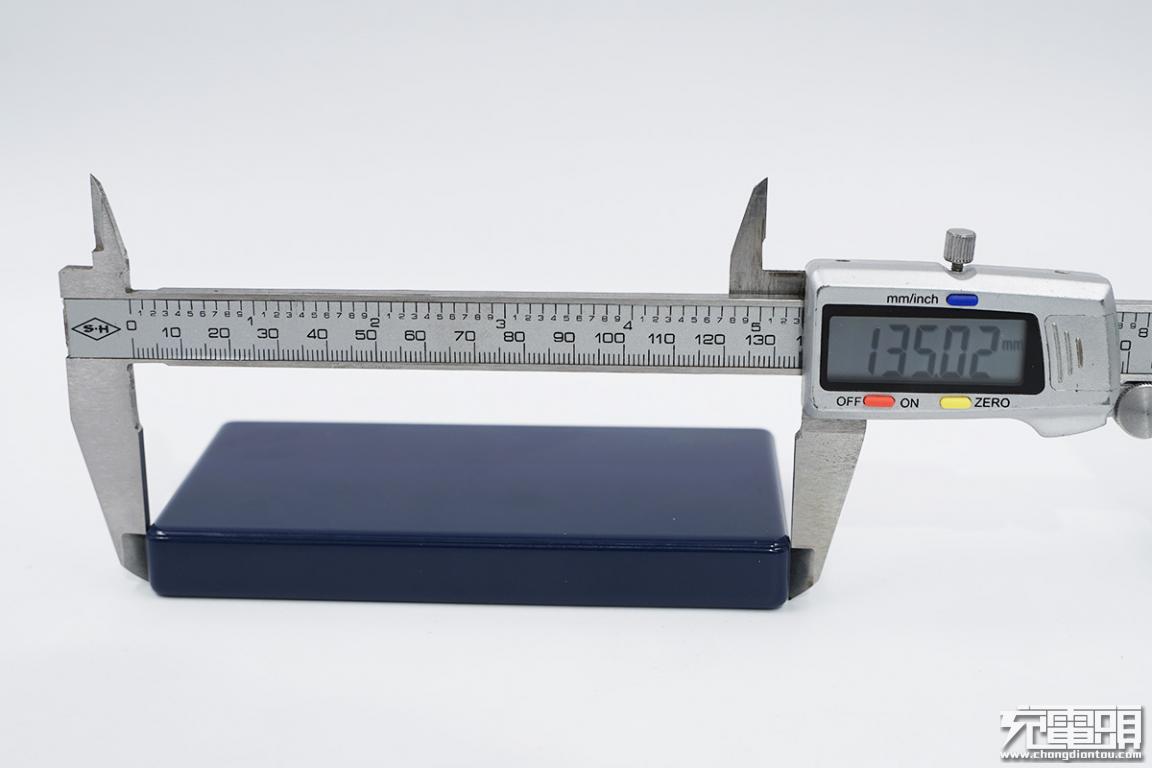 华为66w充电宝和罗马仕哪个好,华为充电宝66w和40w的区别