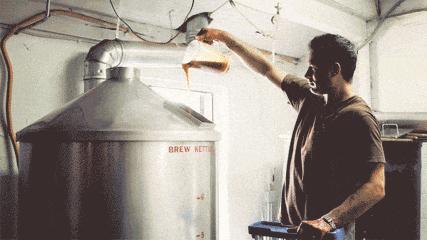 为什么现在一喝啤酒就拉肚子,为什么喝了啤酒容易拉肚子