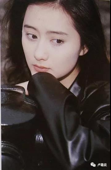 萧蔷林青霞,林青霞刘雪华年轻时谁美