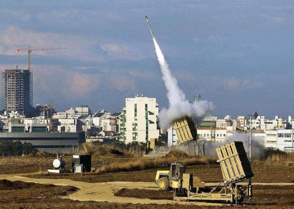 不买不行了！美军犹豫半天又要采购铁穹拦截系统，不止价格更便宜