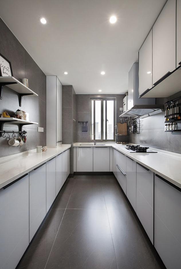 看了她的家，才知全屋吊顶“拉平”有多爽！随手一拍都是大气场面