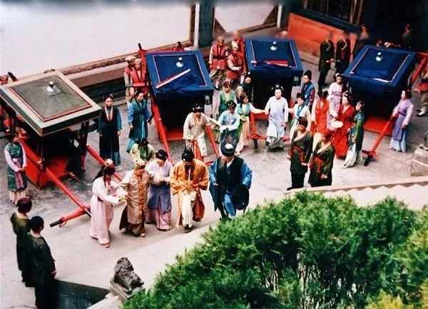 蒋勋红楼梦青年版,蒋勋喜欢红楼梦里谁