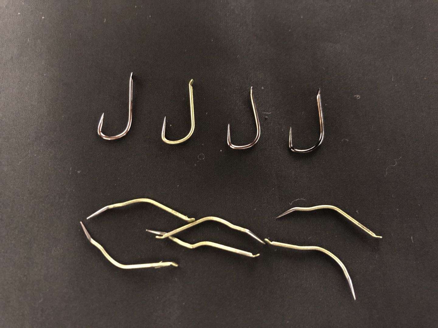 3分鱼钩多少钱一个,一分钱一个的鱼钩好用吗