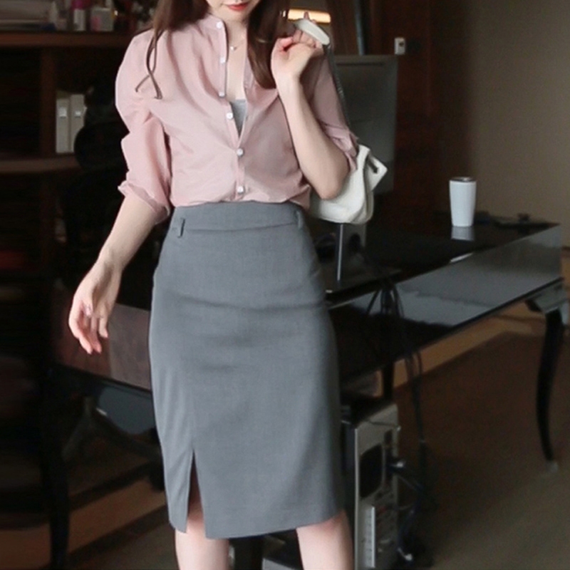 灰色和粉色织毛衣怎么配,粉色配黑色还是灰色好看